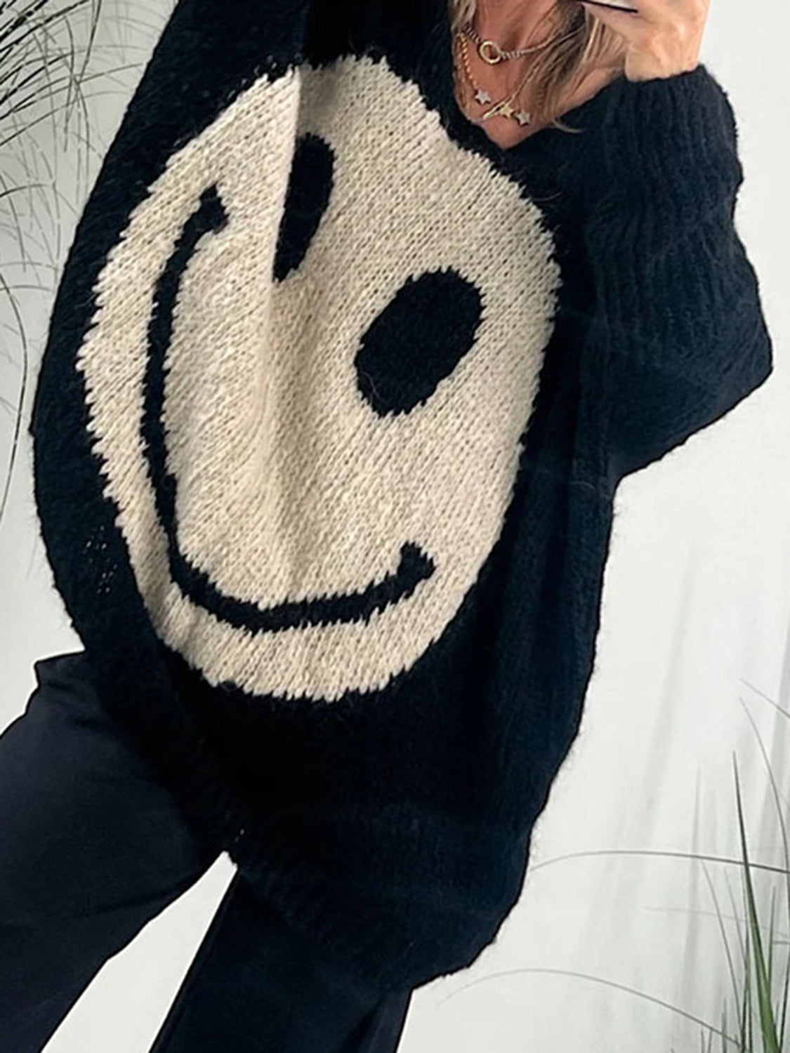 Smiling Face V-Neck Long Sleeve Sweater