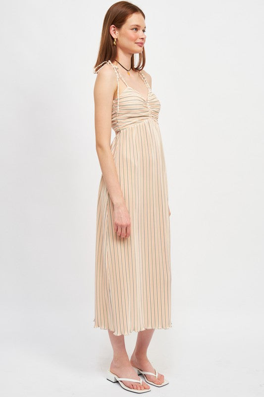 SPAGHTETTI STRAP MAXI DRESS