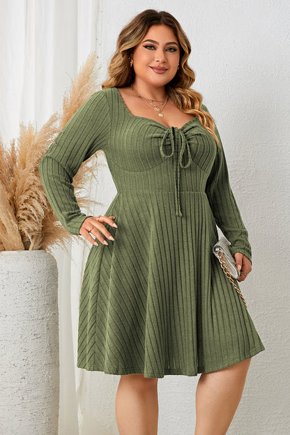 Plus Size Sweetheart Neck Long Sleeve Ribbed Dress