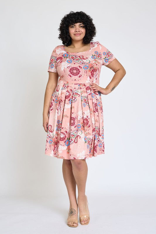 Plus Medallion Short Sleeve Pleated Midi Dress