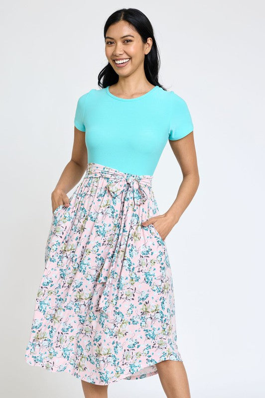 Short Sleeve Floral Midi Dress