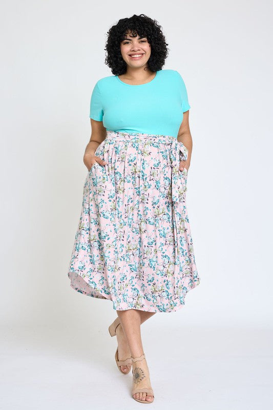 Plus Short Sleeve Floral Midi Dress