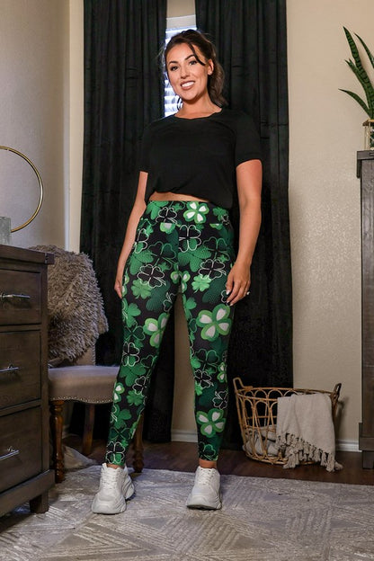 St Patricks Day Shamrock Leggings