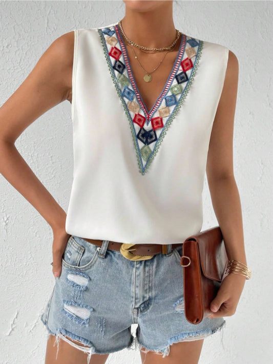 Contrast Geometric V-Neck Tank