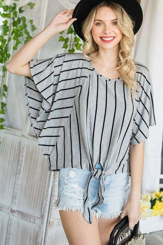 STRIPE PRINT TIE HEM ROUND NECK CAPE SLEEVE TOP