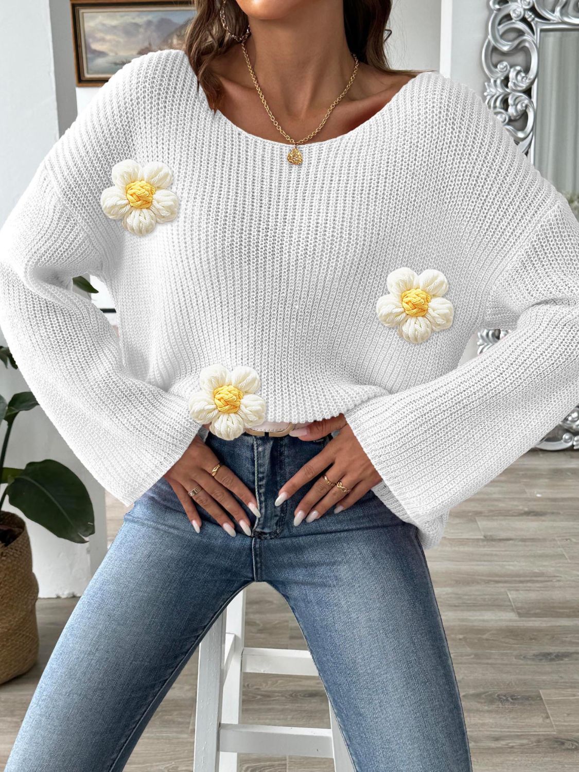 Flower Round Neck Long Sleeve Sweater