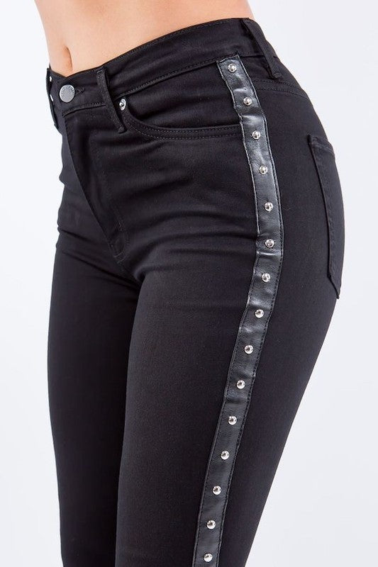 Rodeo Bell Bottom Jean in Black- 32" inseam