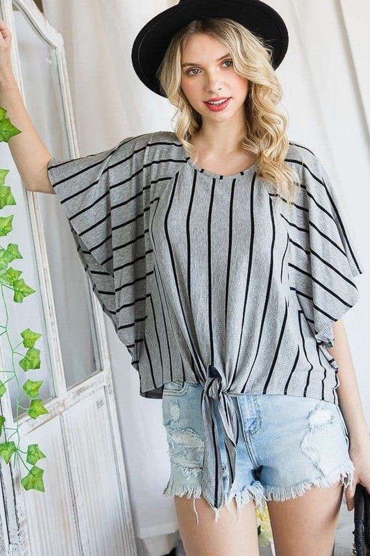 STRIPE PRINT TIE HEM ROUND NECK CAPE SLEEVE TOP