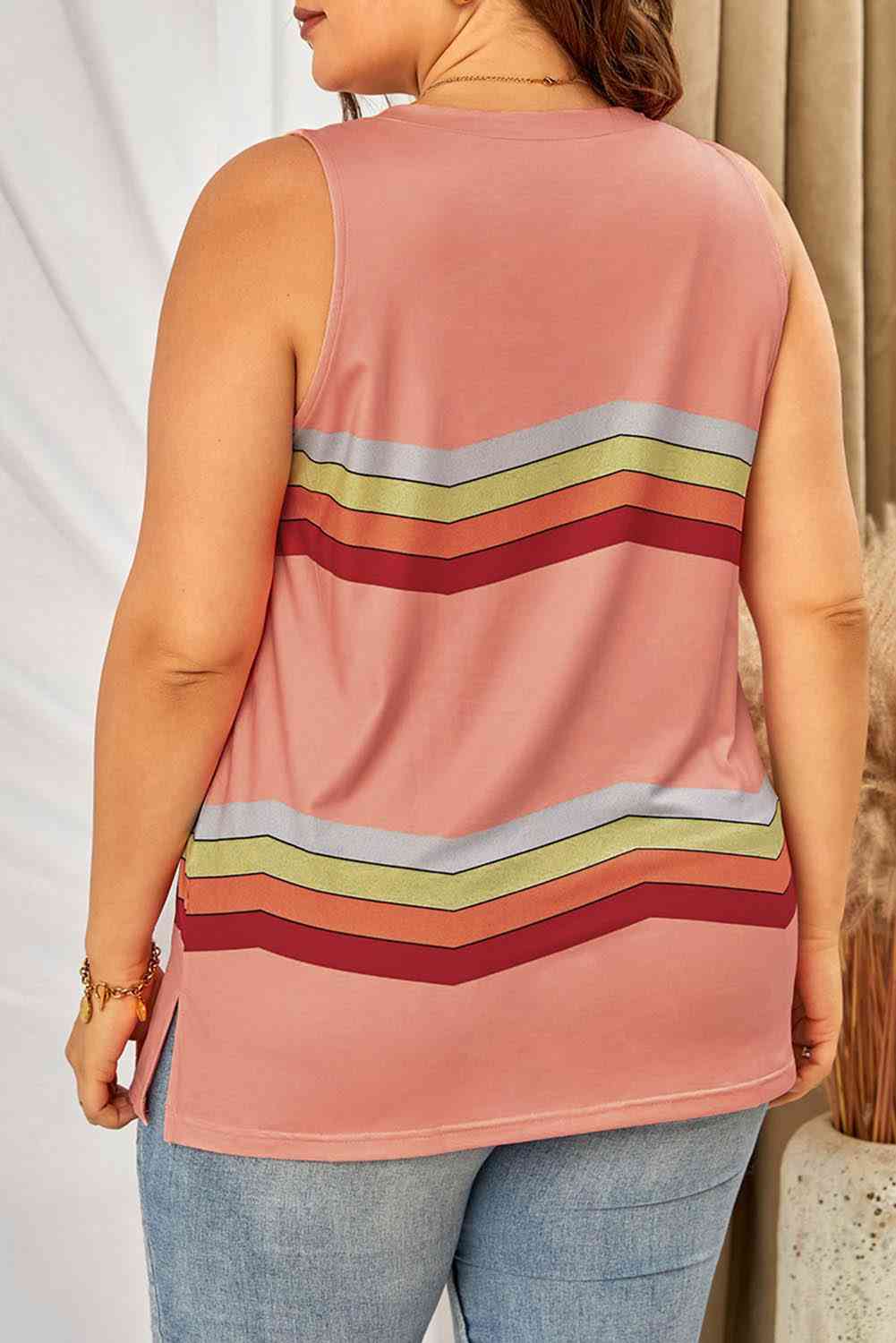 Plus Size Printed V-Neck Tank